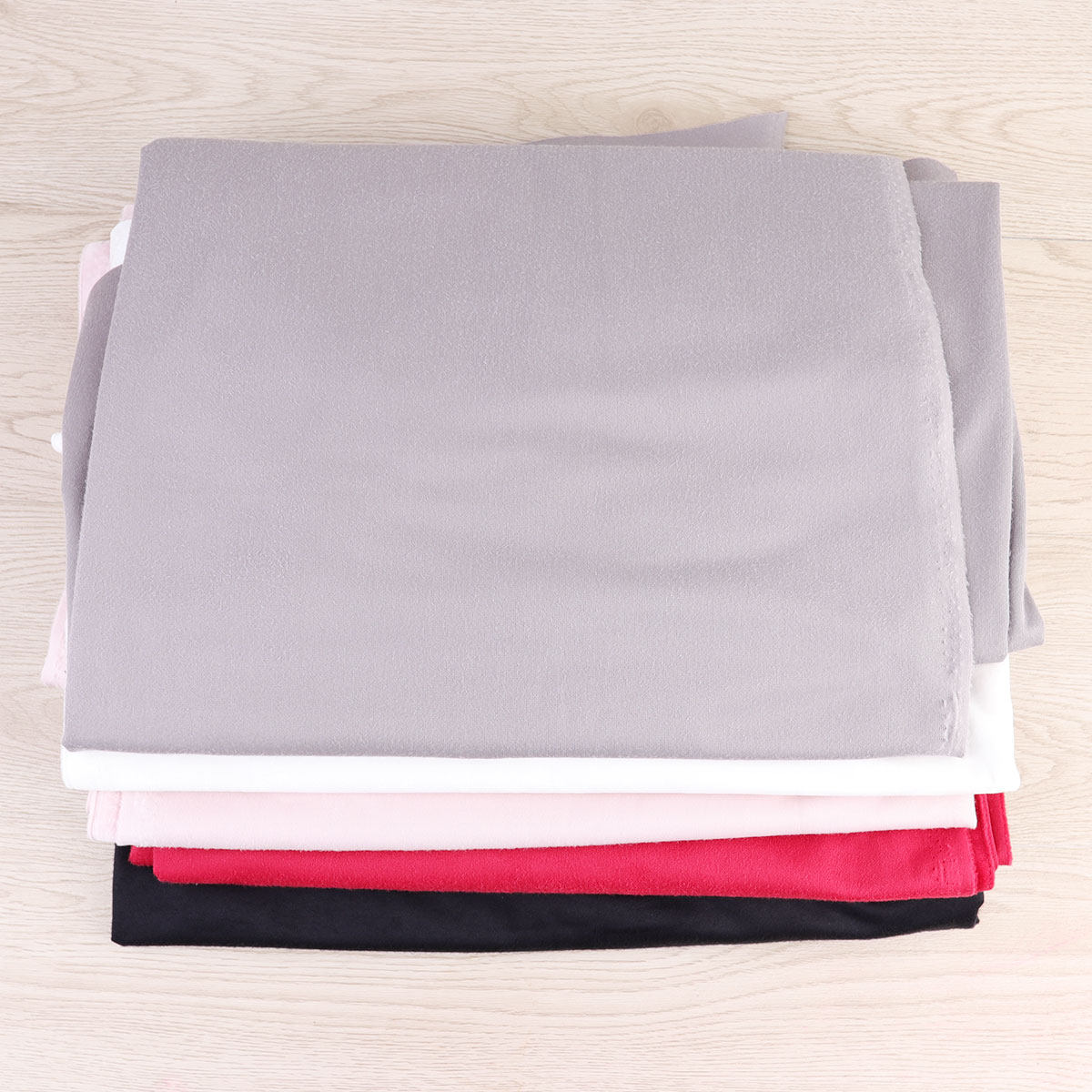 Czarna jednostronna tkanina fl – Sewing In Textile recenzja i cena