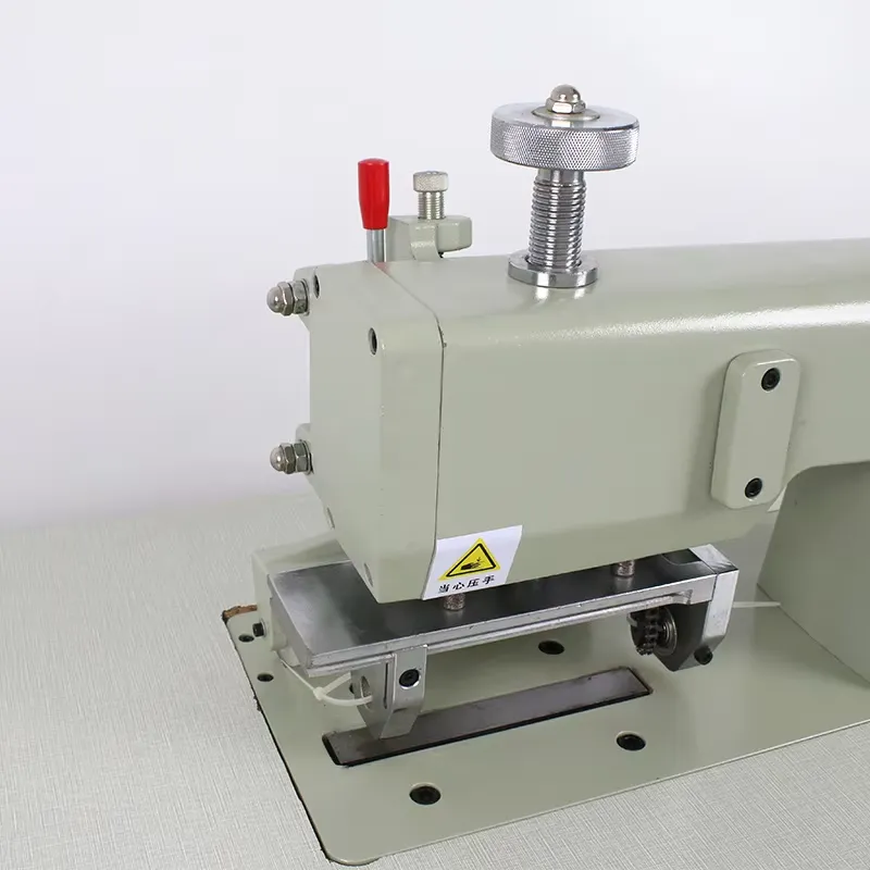 Ultradźwiękowa maszyna do szyc – Sewing Machine In Textile recenzja i cena